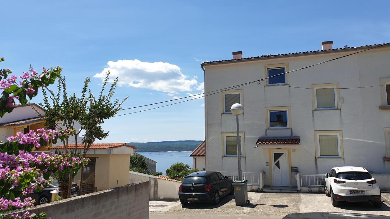 Apartment Zara Dramalj Exterior photo